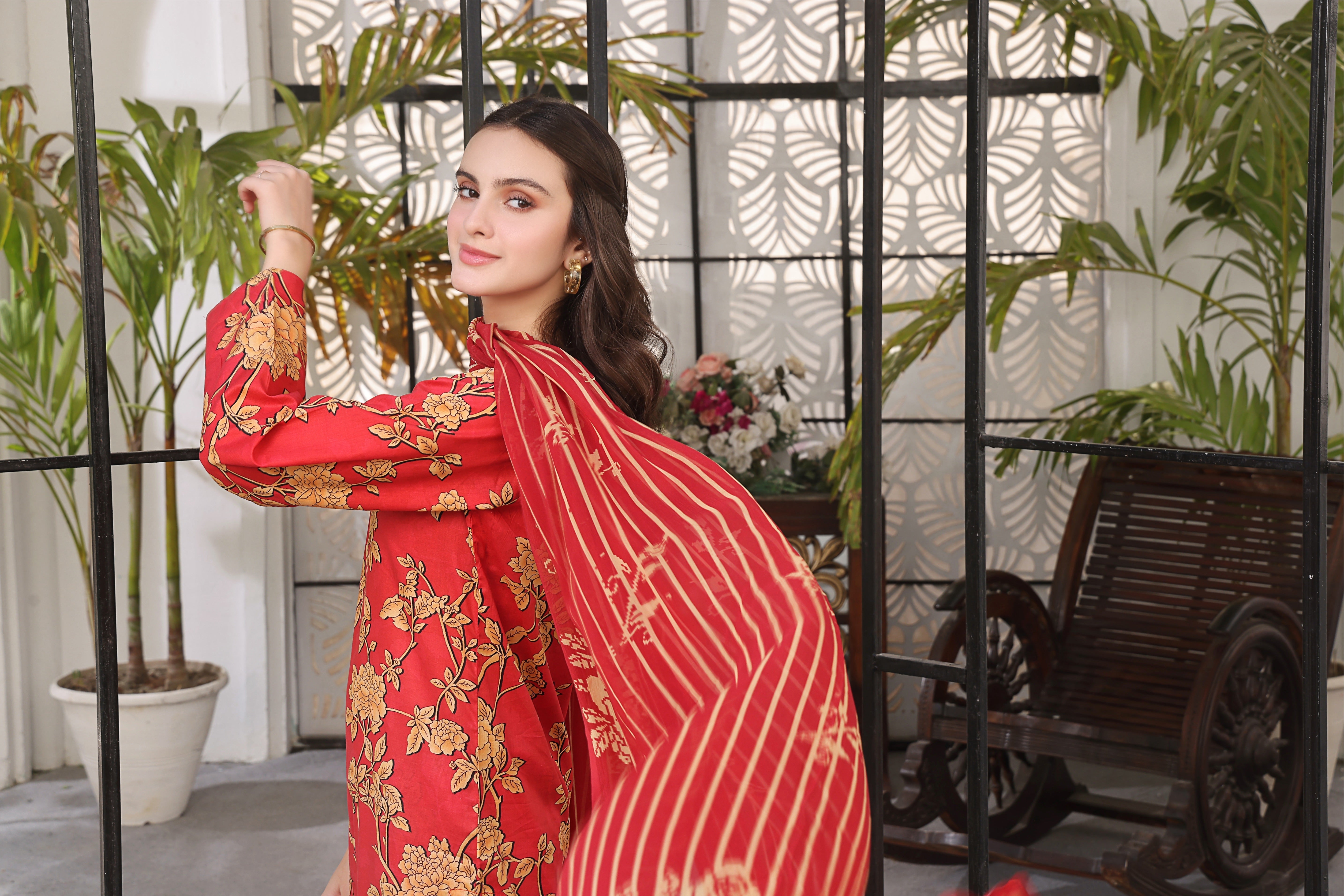 BERRY | Chiffon Duppata | Lawn 2024