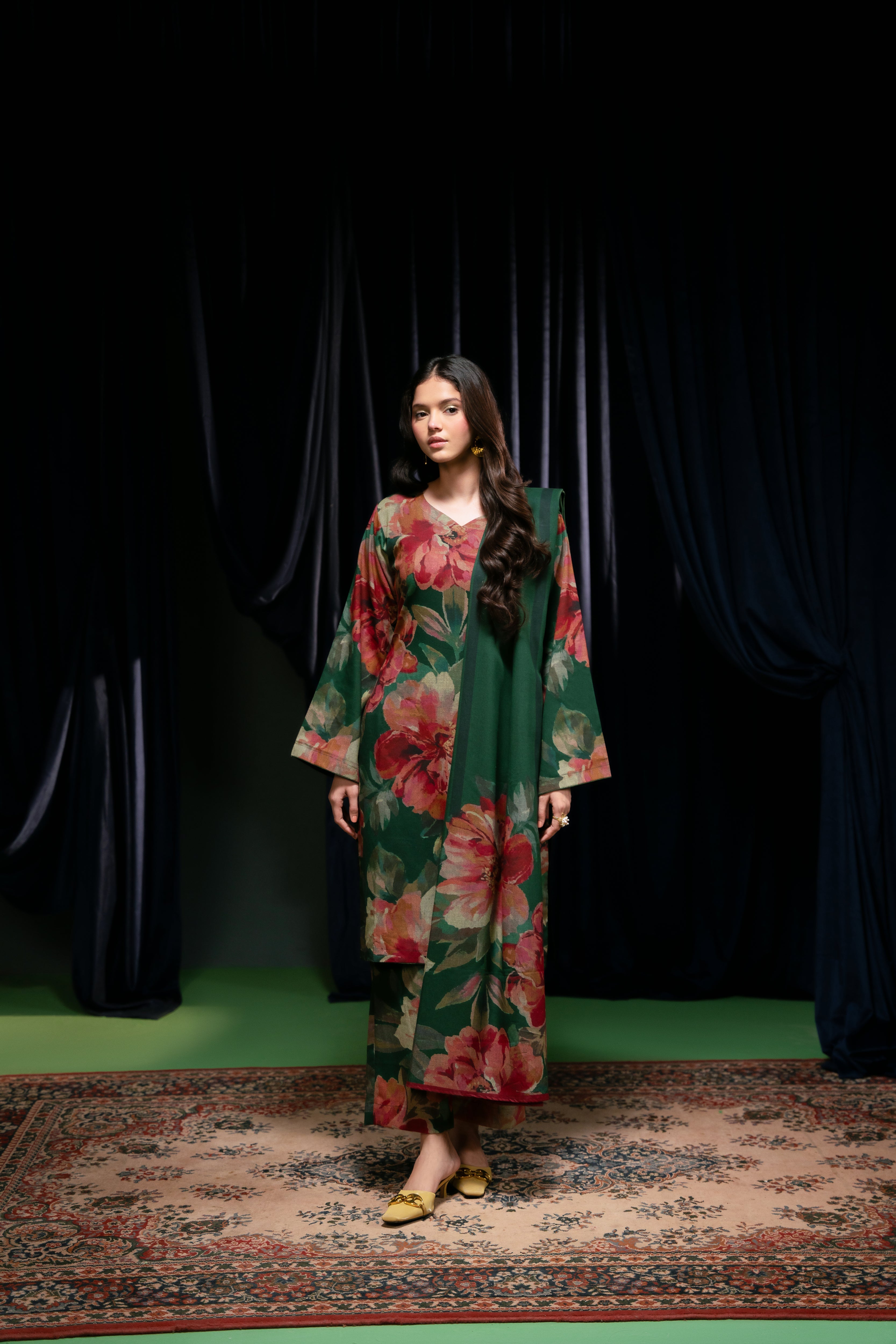 NAZNEEN-Dhanak 3 PC