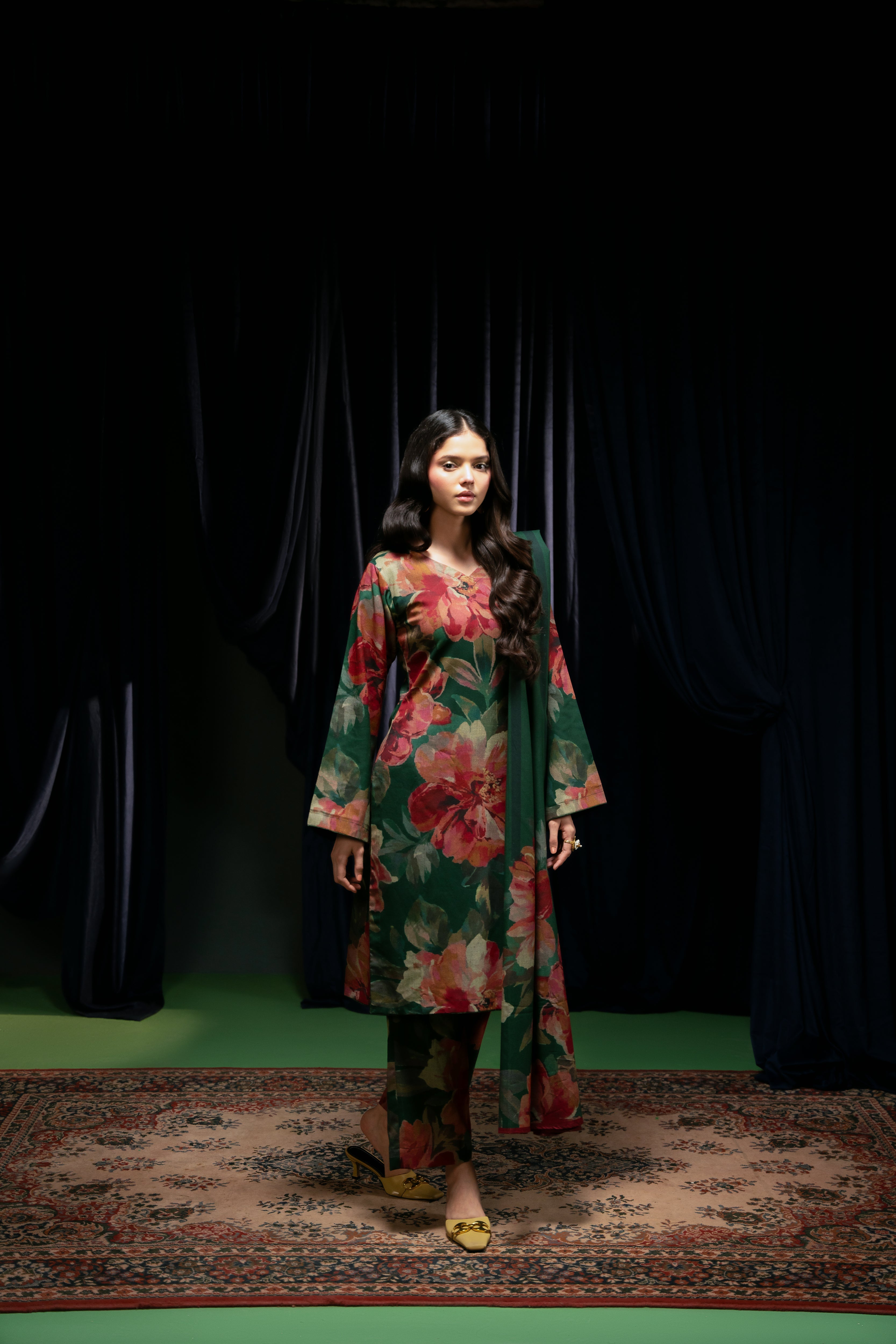 NAZNEEN-Dhanak 3 PC