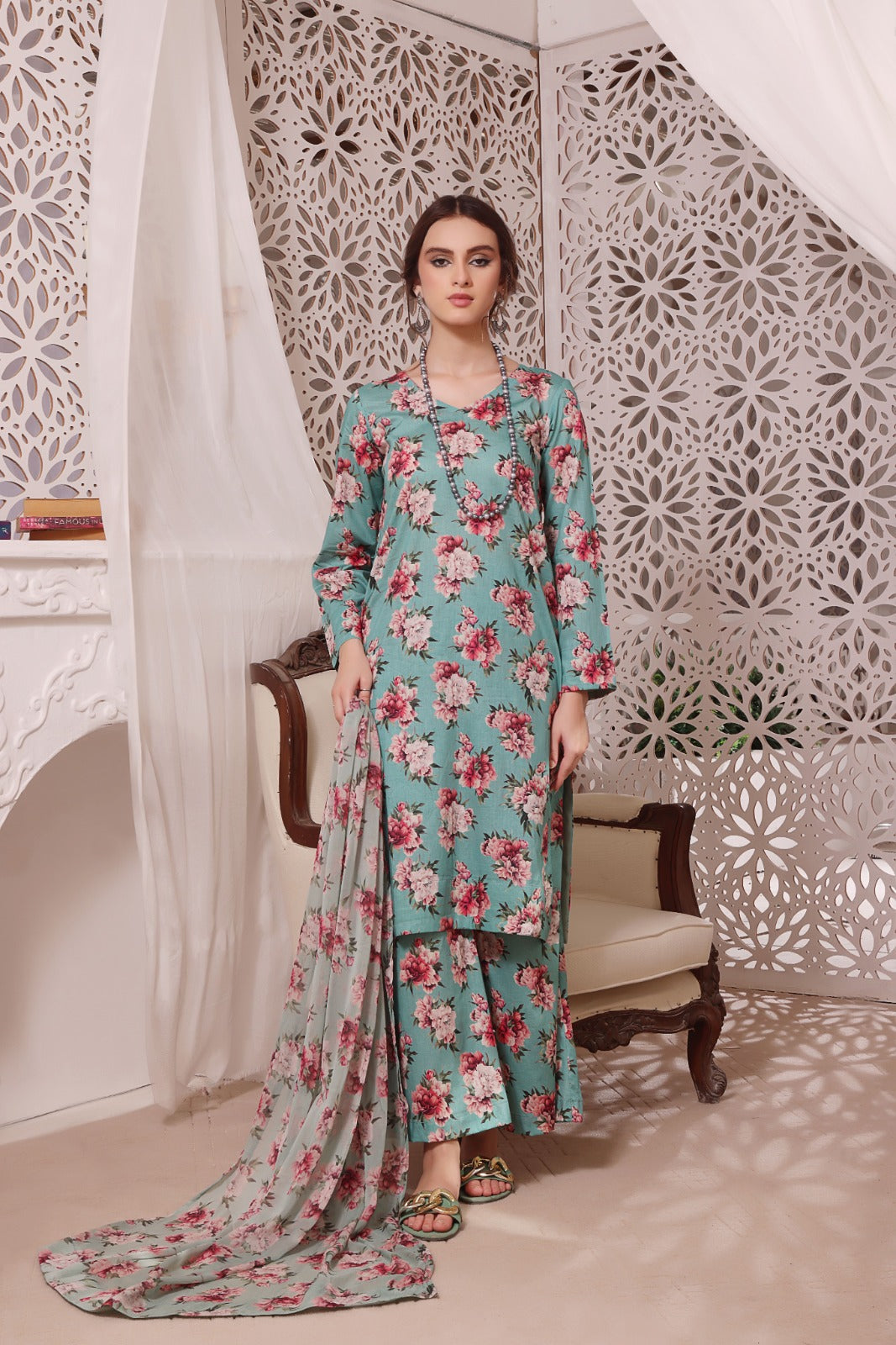 CRIMSON BLUSH | Chiffon Duppata | Lawn 2024