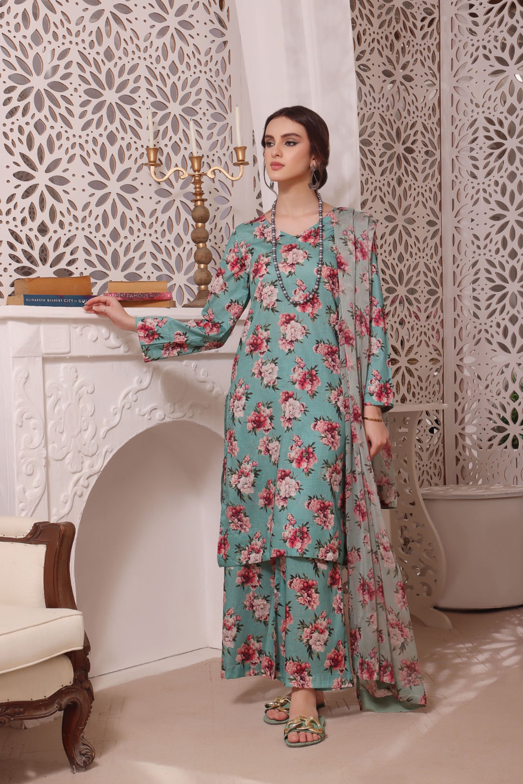 CRIMSON BLUSH | Chiffon Duppata | Lawn 2024